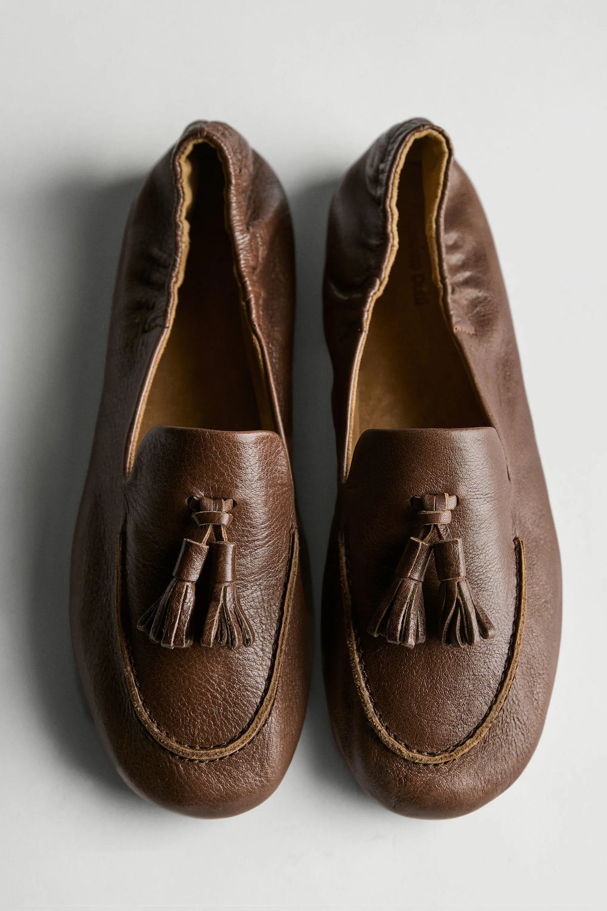 Mocassins en cuir à pompons | Réf. 3256