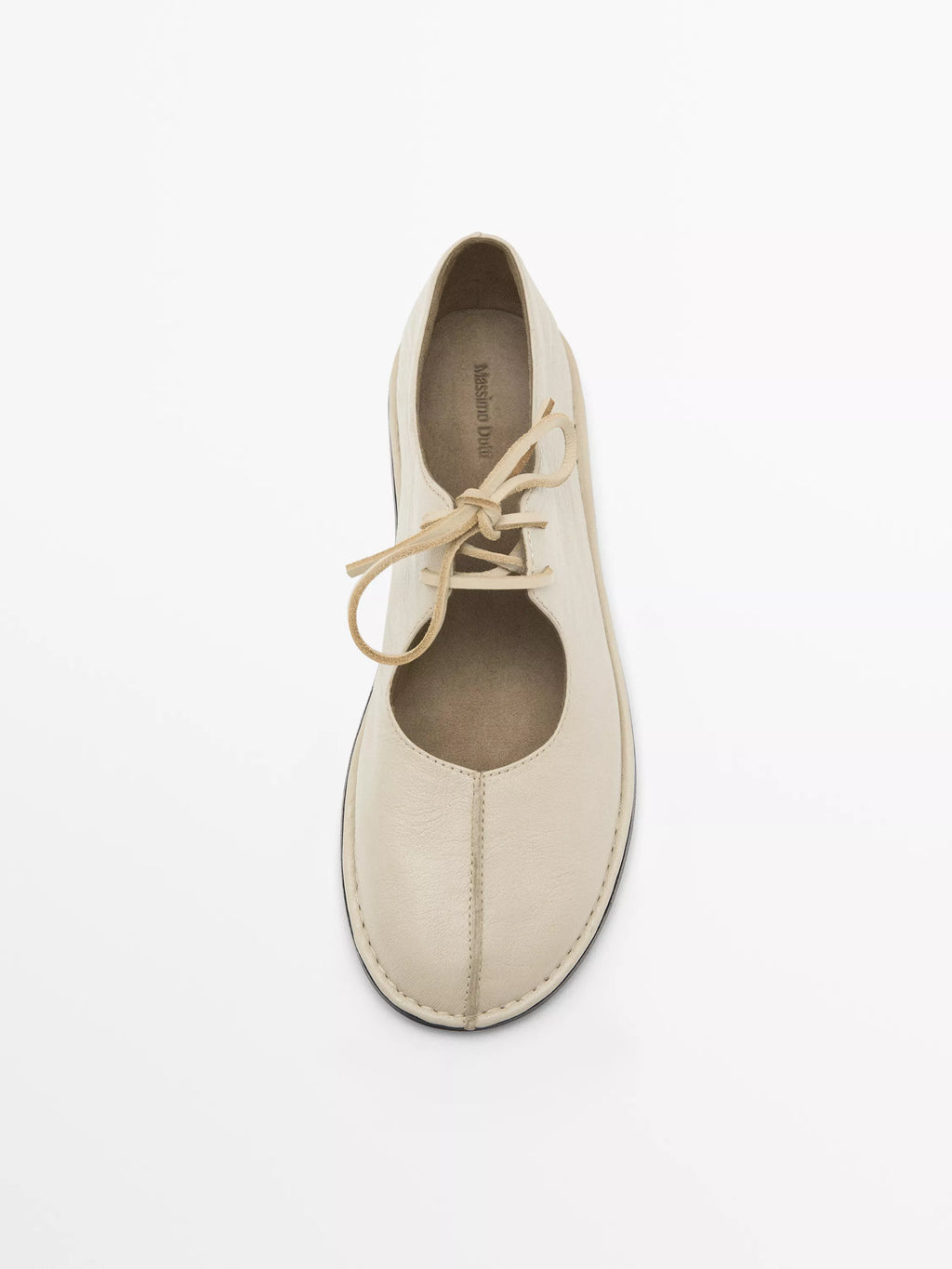 Massimo Dutti – Ballerines en Cuir Crème